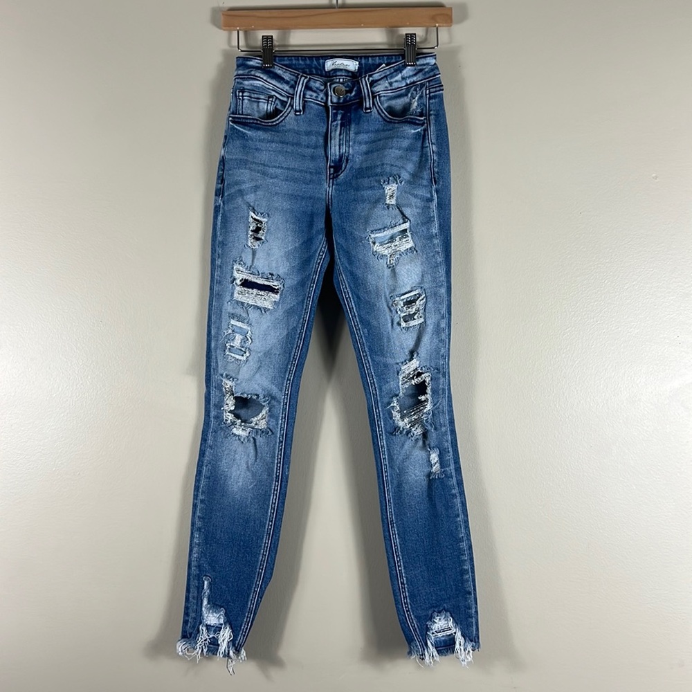 KanCan Mid Rise Crop Skinny Jeans